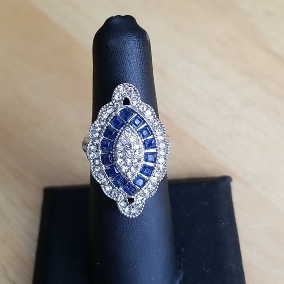 Gorgeous Plated Ring - Picture 1 of 4